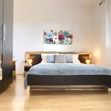 Sea Tonka Apartman *