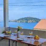 Sea Tonka شقة