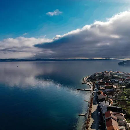 Sea Tonka * Kali